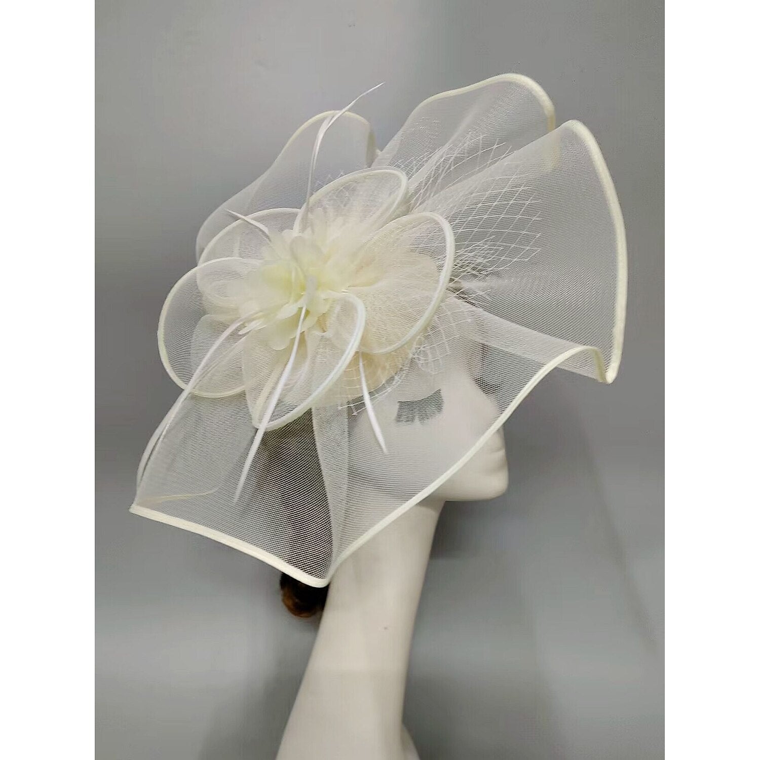 Wholesale Fascinators Headwear Headpiece Feathers Net Veil Hat Wedding Ladies Day Cocktail Royal Astcot With Feather Cap Headpiece Headwear